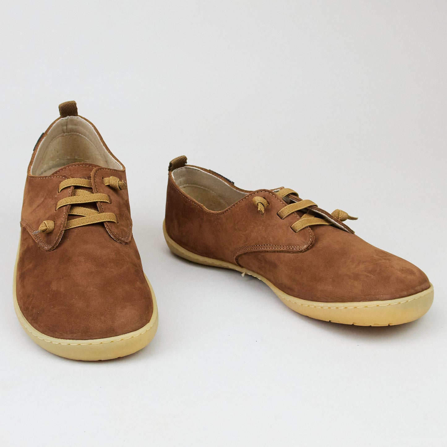 Snipe NOBUCK LAVABLE Color: CUERO Piso: BAREFOOT AMBAR