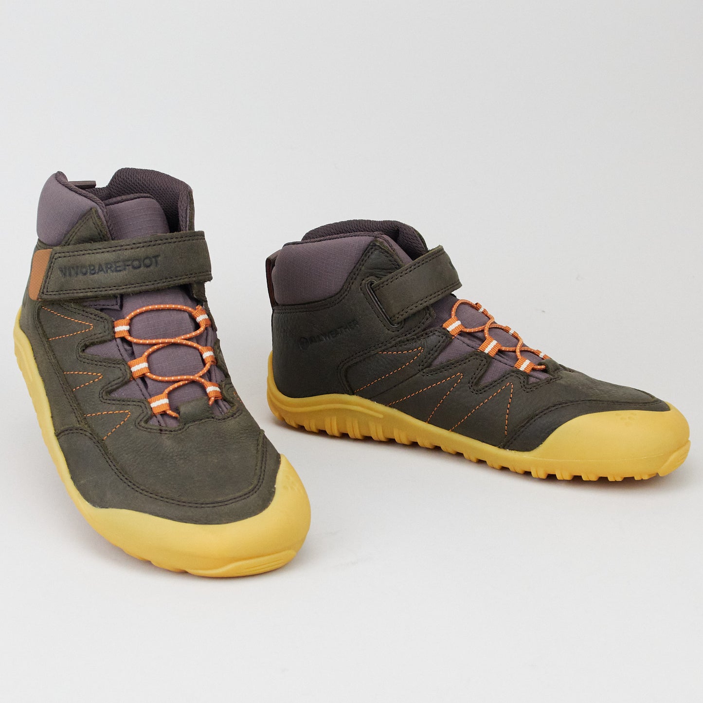 TRACKER AT PRE-SCHOOL BRACKEN LEATHER